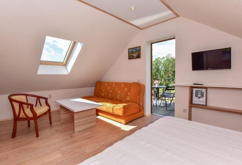 پانسیون Trakaitis Nameliai