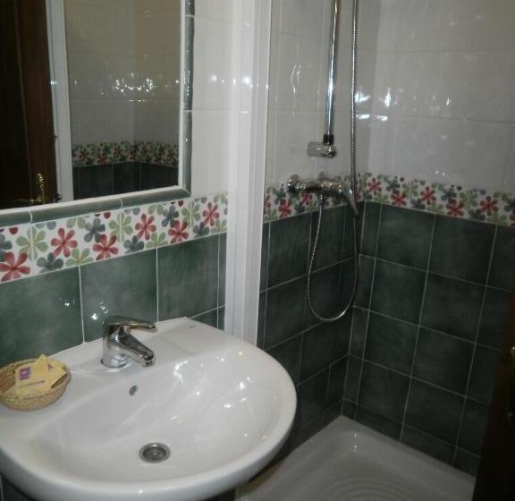 Pensión Venta Julián Hca01134