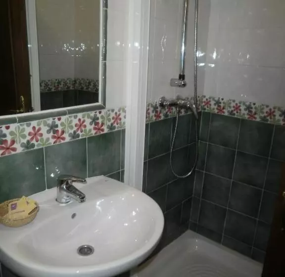 Pensión Venta Julián Hca01134