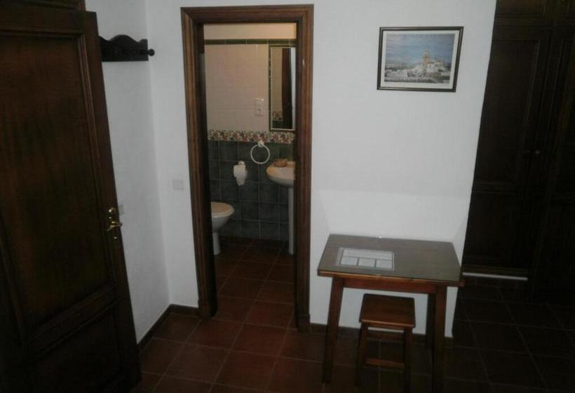 Pensión Venta Julián Hca01134