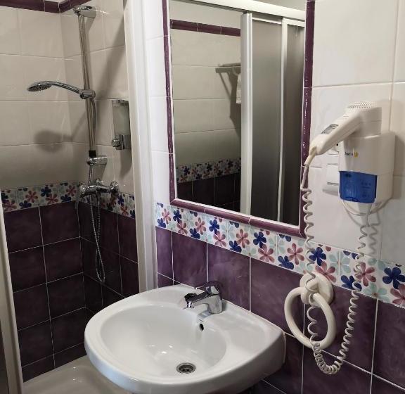 Pensión Venta Julián Hca01134