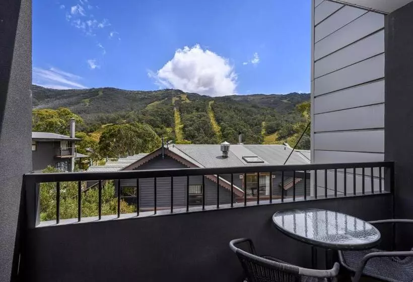 Snowgoose Apartments