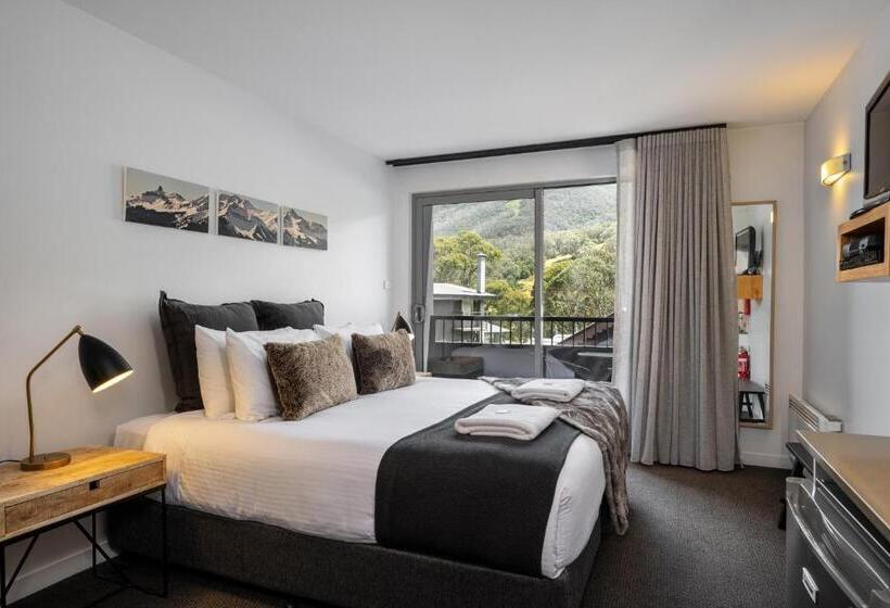 Snowgoose Apartments