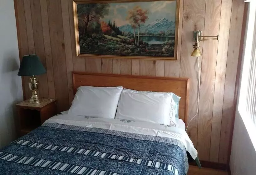 Retkeilymaja Buona Sera Inn