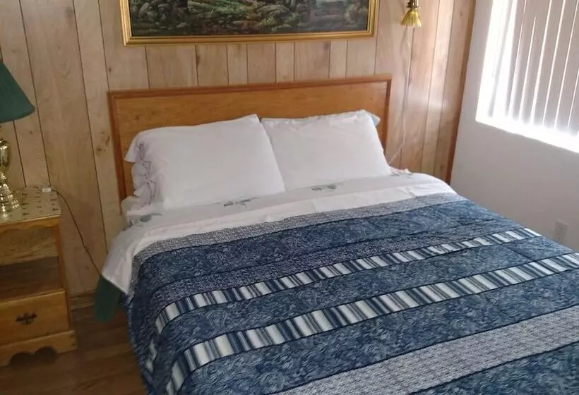 Retkeilymaja Buona Sera Inn