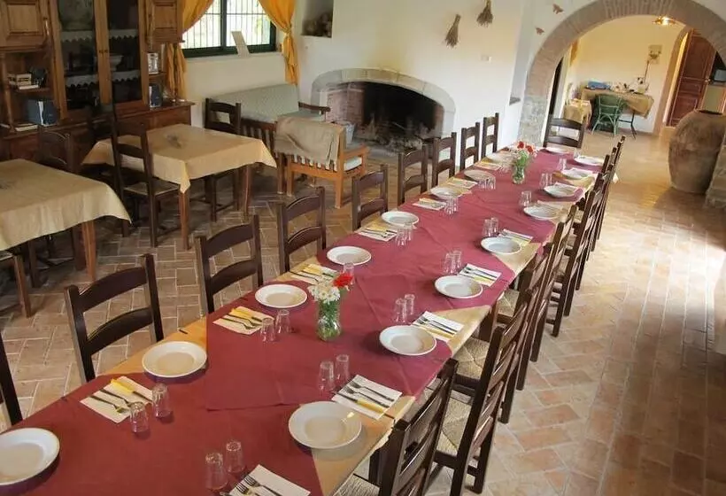 ホテル Agriturismo Antica Chiesa San Fantino