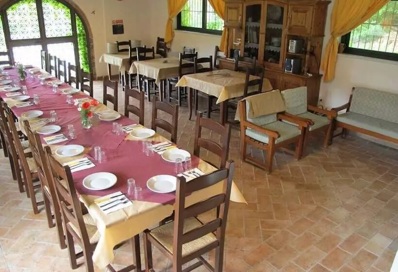 ホテル Agriturismo Antica Chiesa San Fantino
