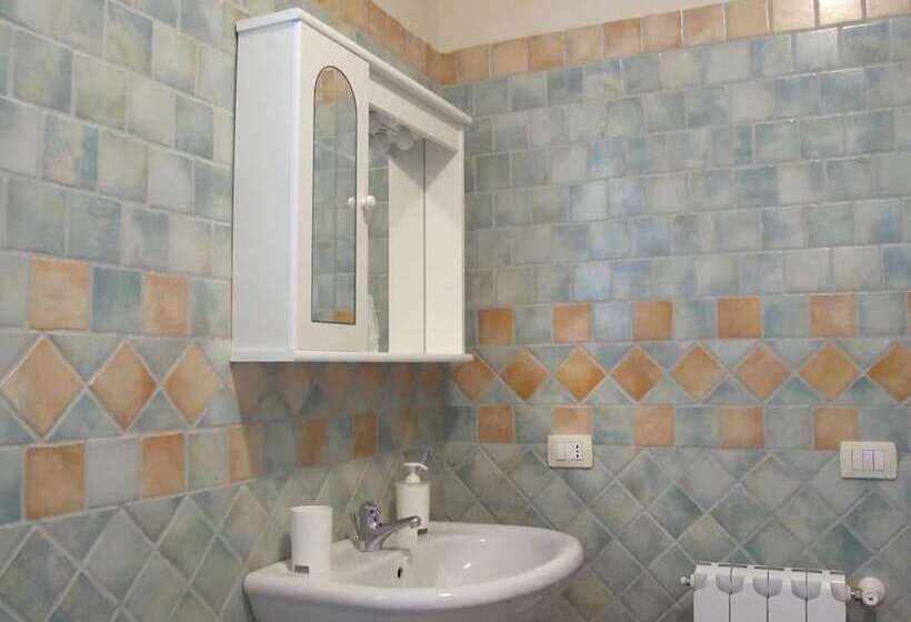 Отель Agriturismo Antica Chiesa San Fantino