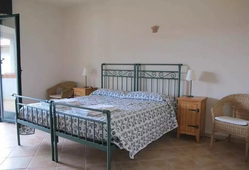 ホテル Agriturismo Antica Chiesa San Fantino