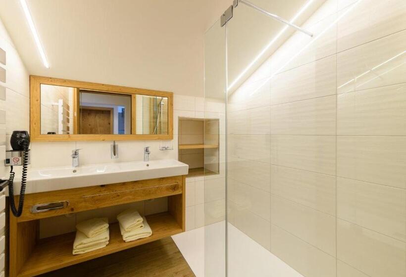 فندق Biobauernhof Aubauer