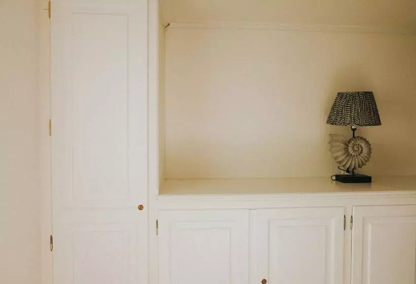 ペンション Mimosa House