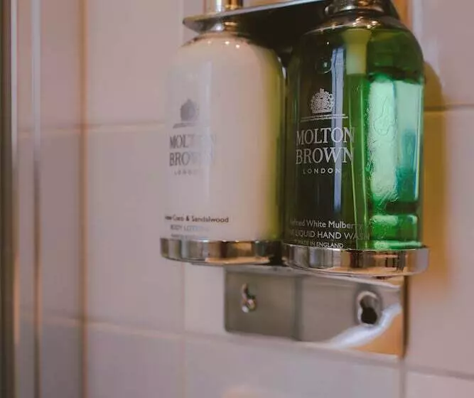 ペンション Mimosa House