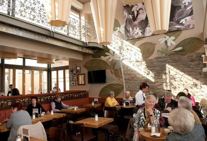 Pension Cafe Elisabeth