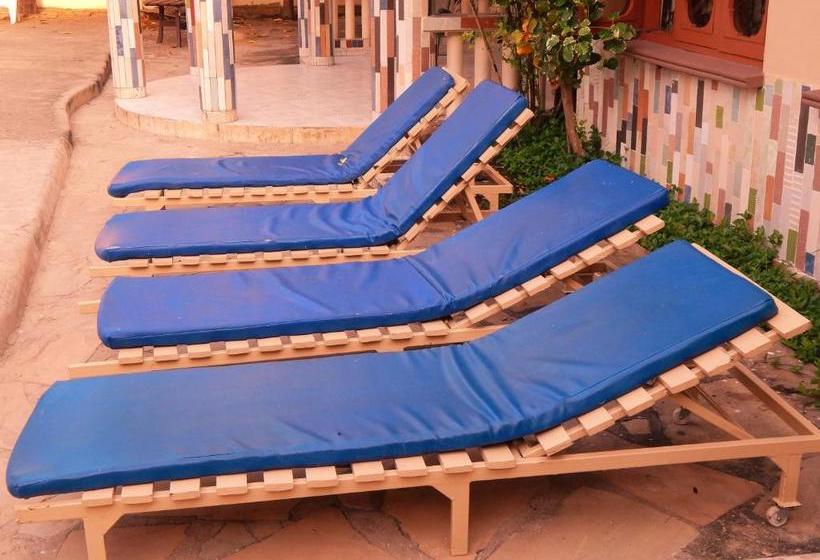 پانسیون Leinmach House Nyali