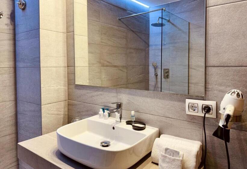 پانسیون Luz Vejer Hospedería