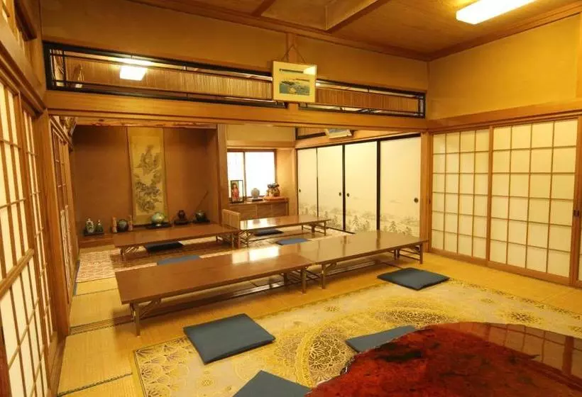 Majatalo Minshuku Miyama
