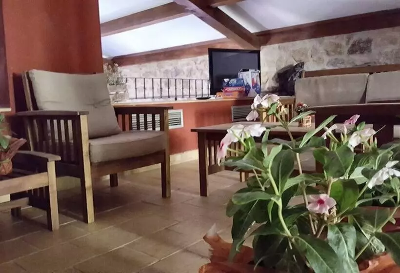 پانسیون Posada Del Infante Posada Real