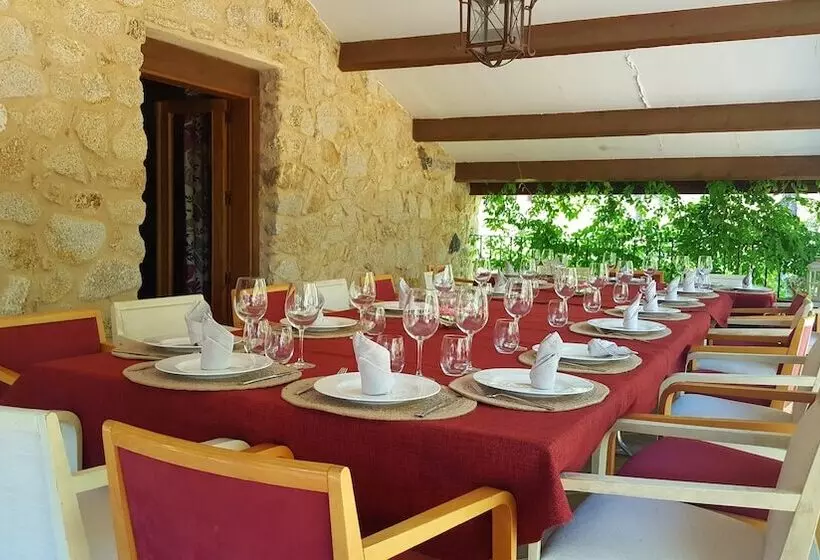پانسیون Posada Del Infante Posada Real