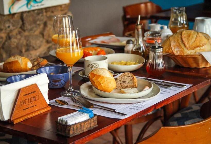 ペンション Pousada Bartholomeu