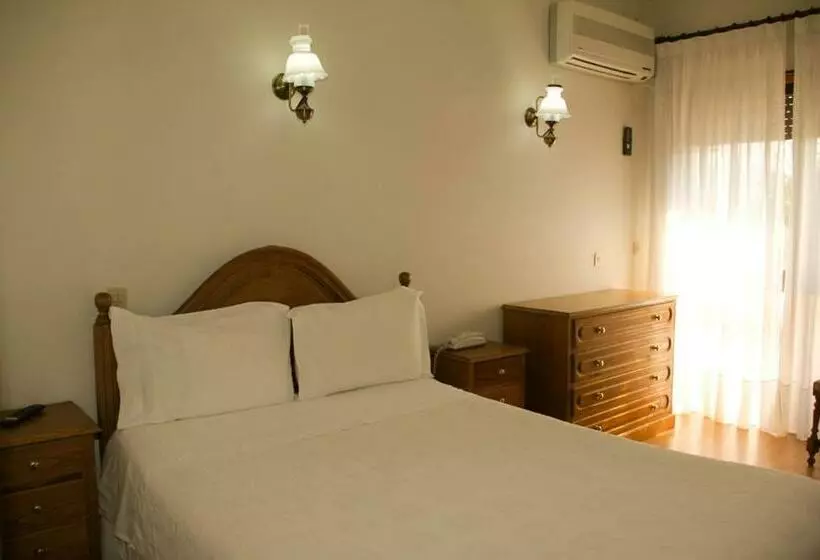 Majatalo São Neutel