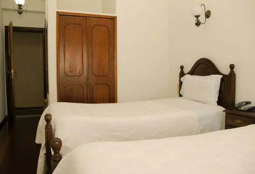 Majatalo São Neutel