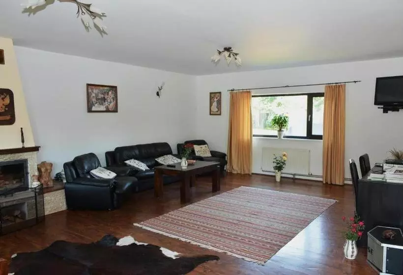 Pension Andra's House