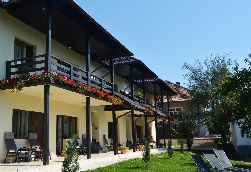 Pension Andra's House