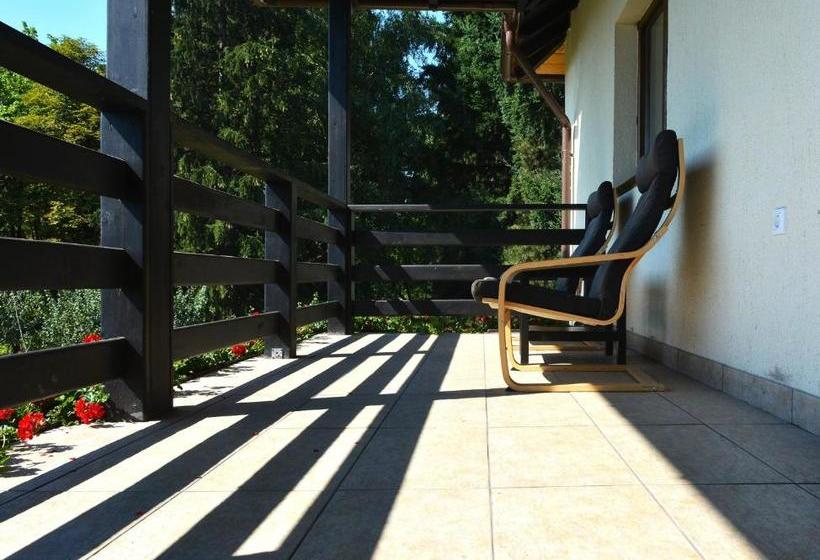 Pension Andra's House