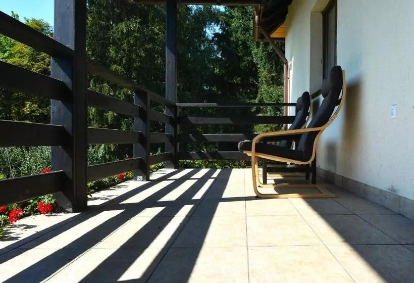 Pension Andra's House