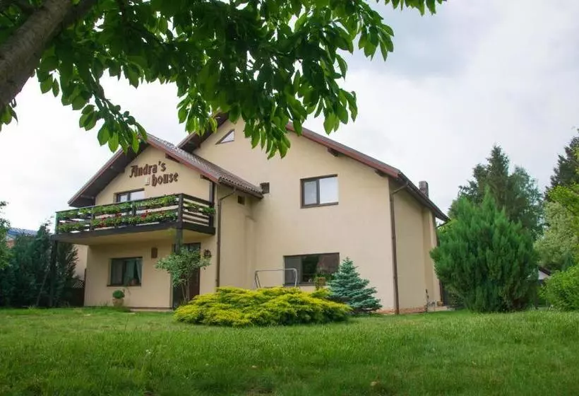 Pension Andra's House