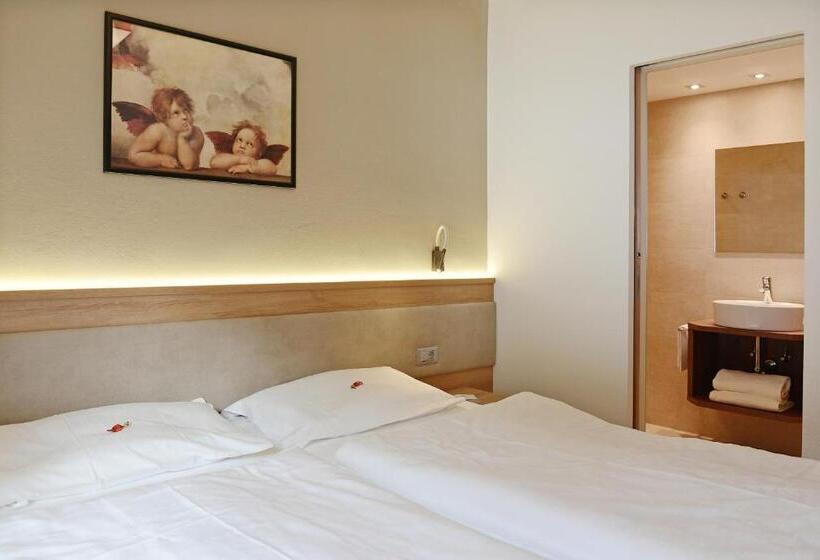 Residence Hotel Fever