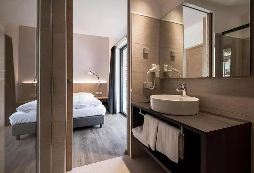 Residence Hotel Fever