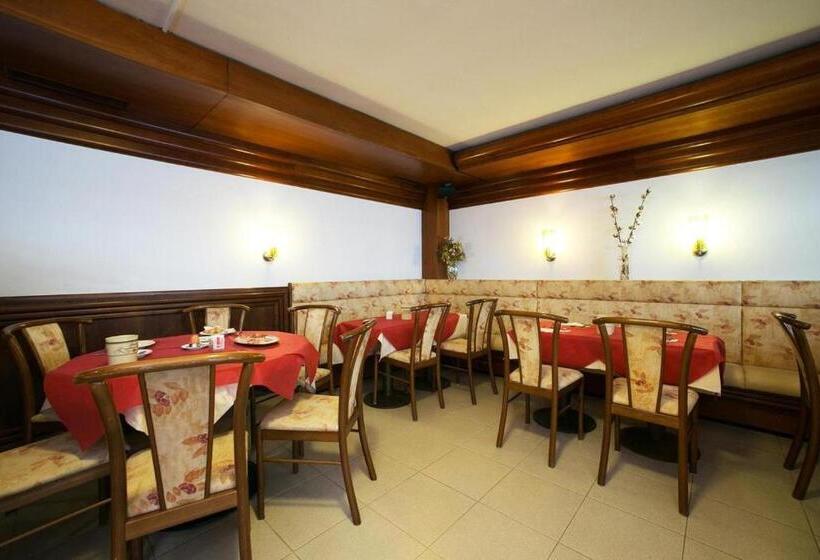 Residence Hotel Fever