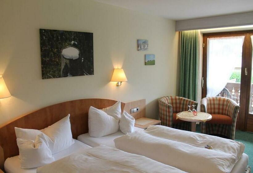 ユースホステル Deva Hotel Restaurant Fischerwirt Inklusive Chiemgau Card