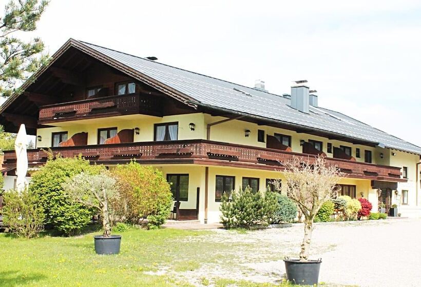 ユースホステル Deva Hotel Restaurant Fischerwirt Inklusive Chiemgau Card