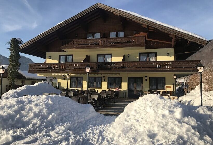 ユースホステル Deva Hotel Restaurant Fischerwirt Inklusive Chiemgau Card