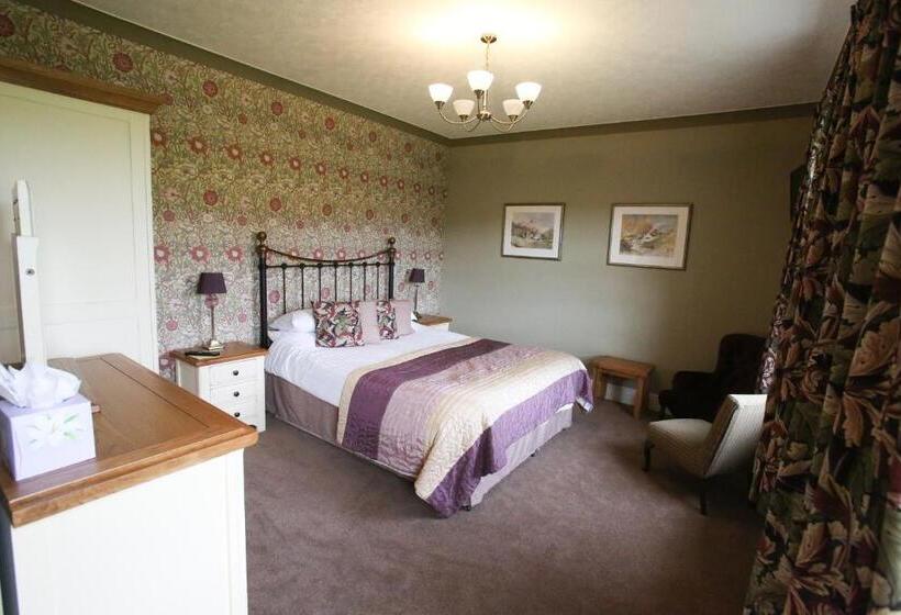 旅馆 Three Shires Inn