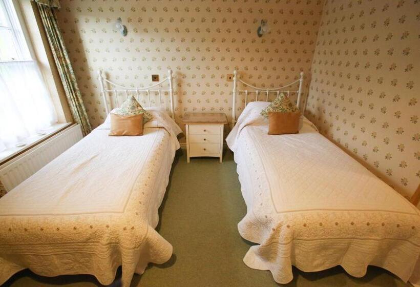 旅馆 Three Shires Inn