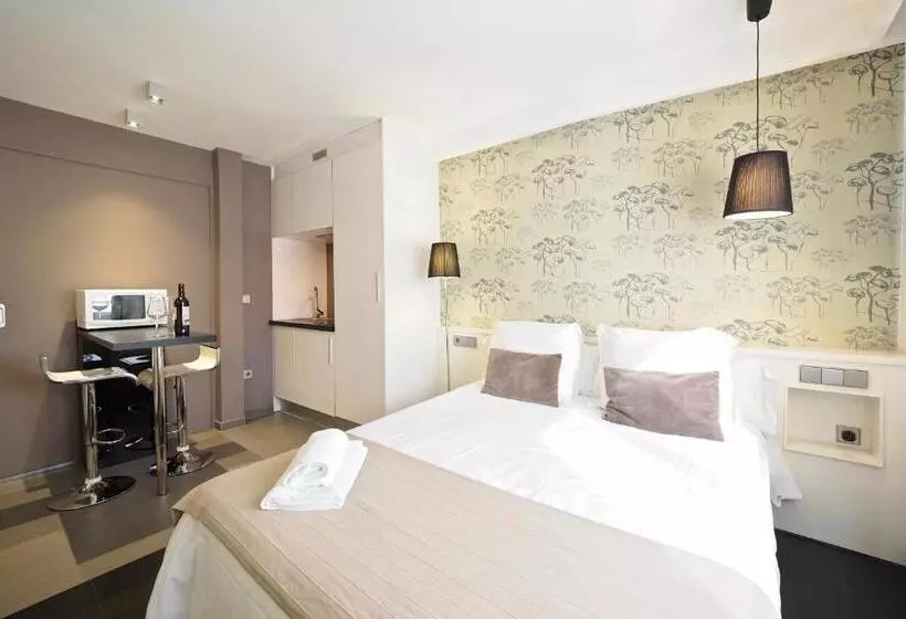 Barcelona Fifteen Central Apart