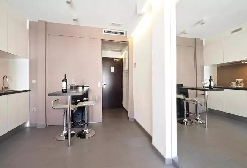 Barcelona Fifteen Central Apart