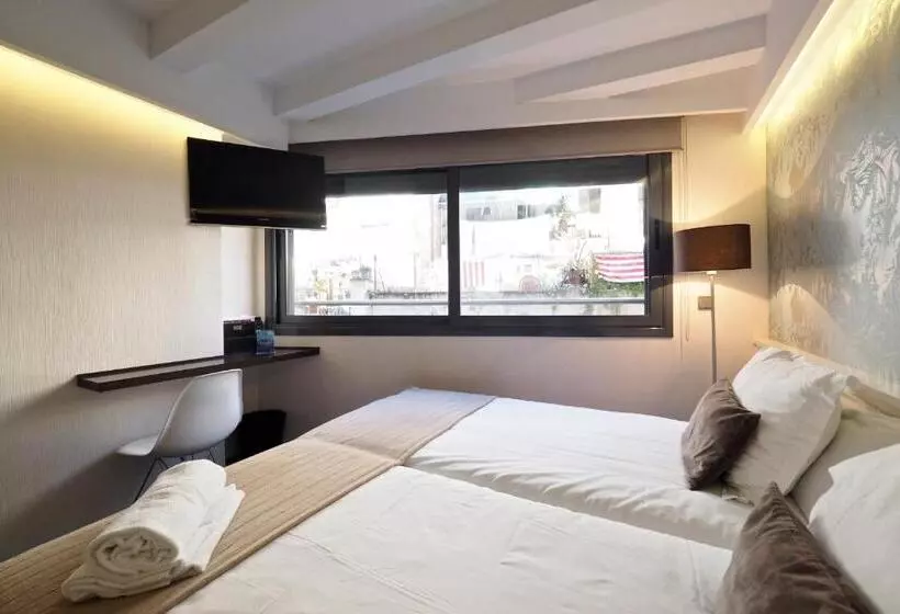 Barcelona Fifteen Central Apart