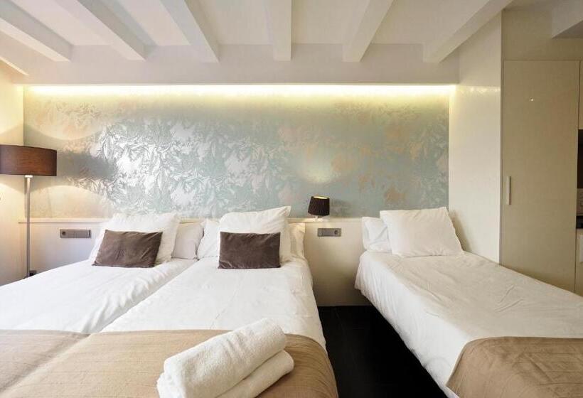 Barcelona Fifteen Central Apart