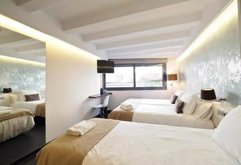 Barcelona Fifteen Central Apart