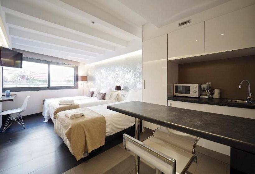 Barcelona Fifteen Central Apart