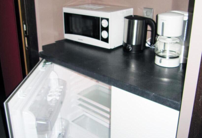 Barcelona Fifteen Central Apart