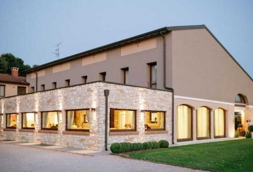 ホテル Tenuta Albertini