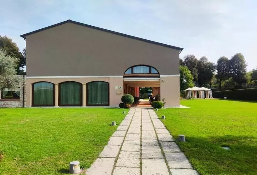 ホテル Tenuta Albertini