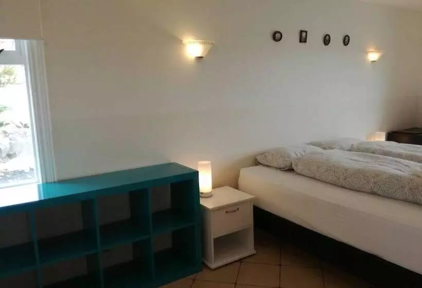 پانسیون Guesthouse Storulaugar