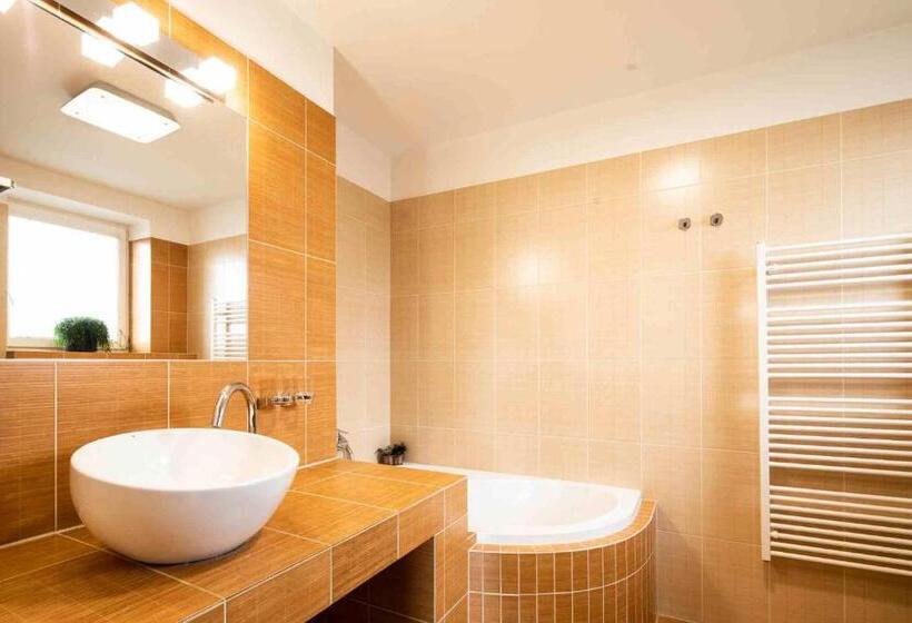 پانسیون Penzion Uno