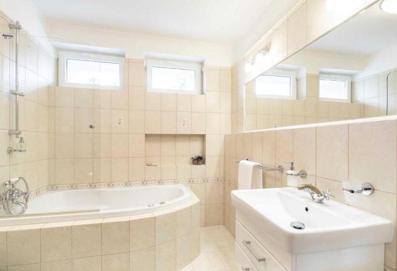 پانسیون Penzion Uno